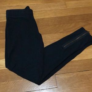 American Eagle black leggings